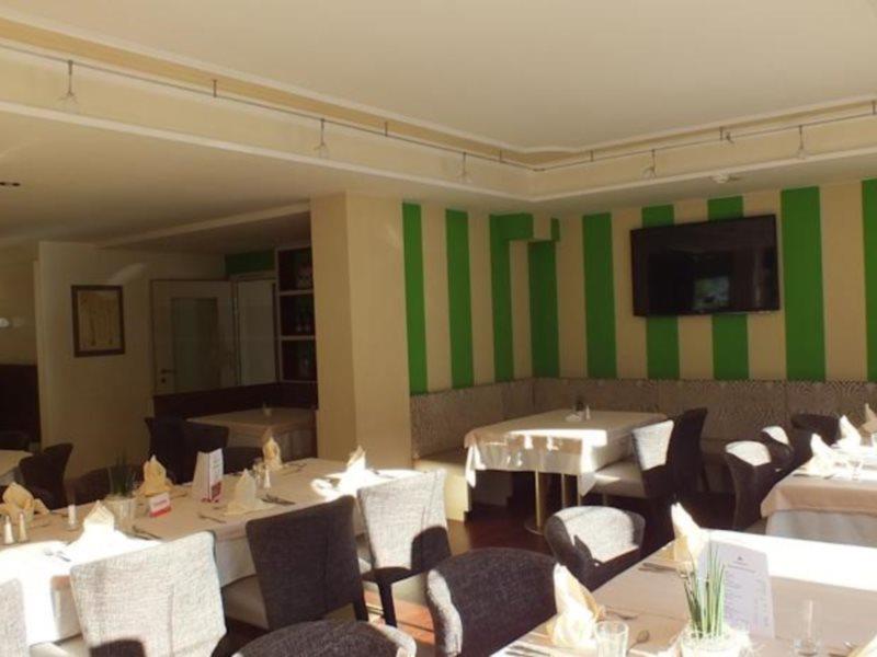 Hotel Malerhaus Fügen Zewnętrze zdjęcie
